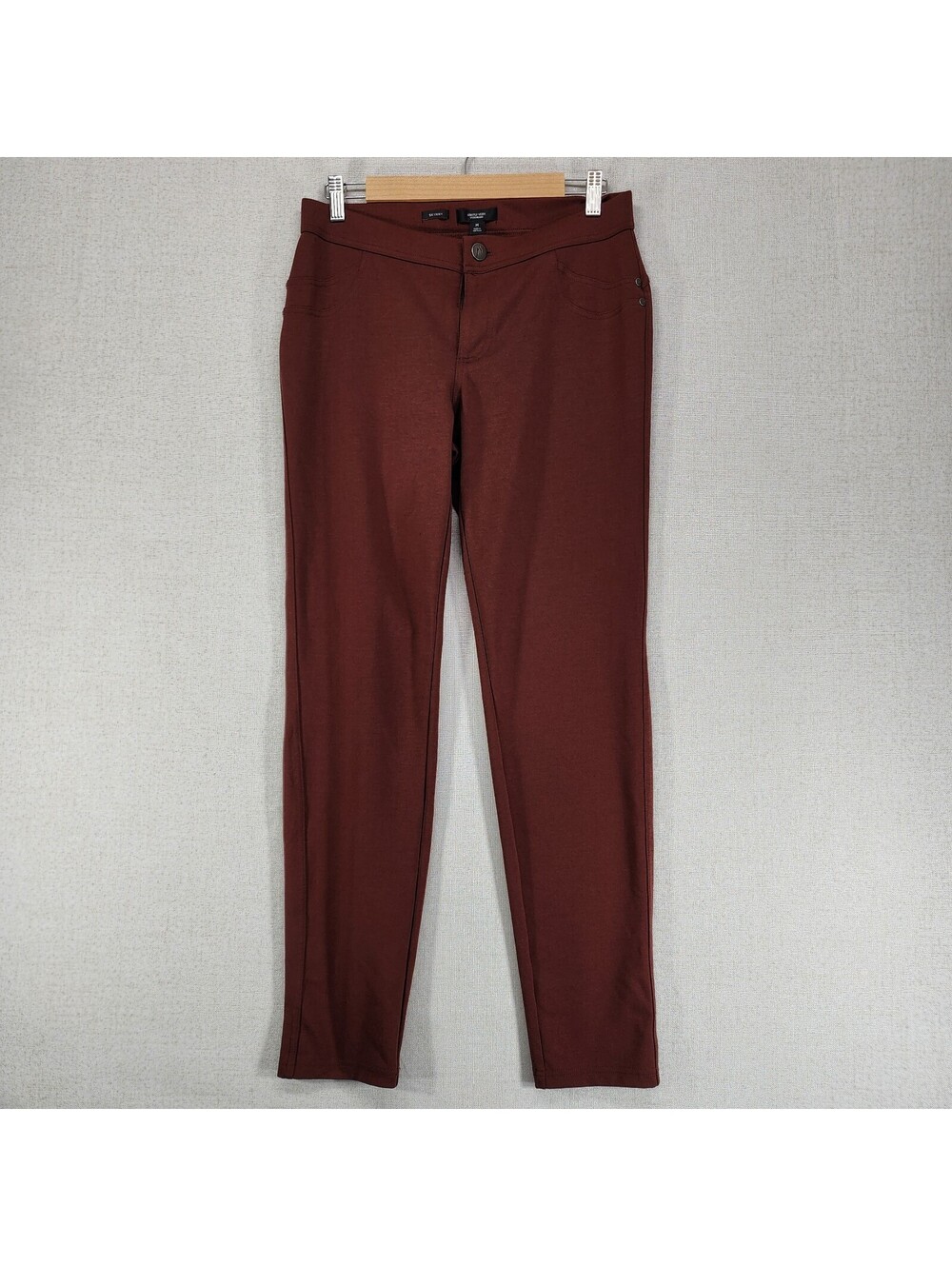 Simply Vera Medium Rust Skinny Jeggings